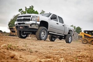 GMC Sierra 3500 HD Suspension Lift Kit - Rough Country - 7.5 Inch N3, Non-Torsion Drop Design, Heavy Duty - Hammer Black - '11-'19